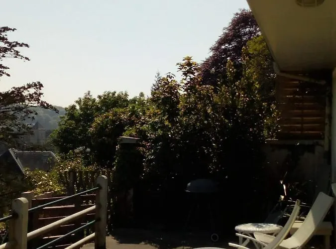 12 Impasse Damilaville * Étretat